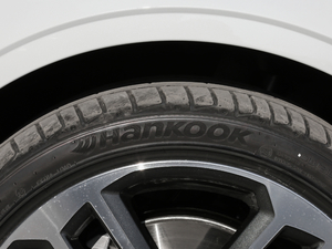 201830 Limousine 40 TFSI\ ݆̥Ʒ