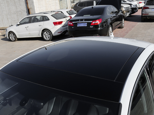 201830 Limousine 40 TFSI\ ܇