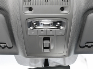 201830 Limousine 40 TFSI\(yn)(dng) g