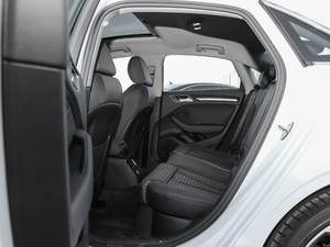 201830 Limousine 40 TFSI\ ſg