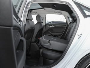 201830 Limousine 40 TFSI\ ηŵ