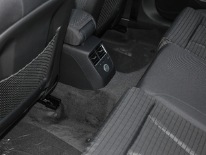 201830 Limousine 40 TFSI\ g