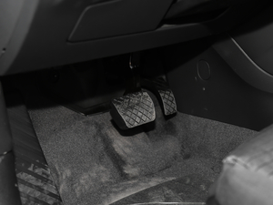 201830 Limousine 40 TFSI\ g