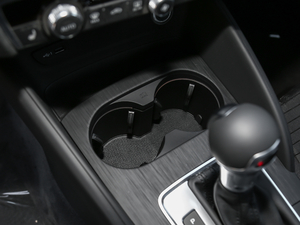 201830 Limousine 40 TFSI\ g