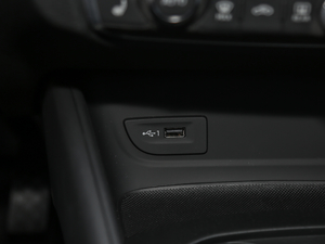 201830 Limousine 40 TFSI\ g