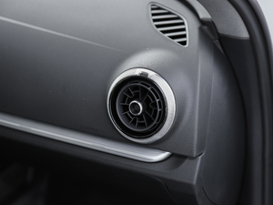 201830 Limousine 40 TFSI\ g