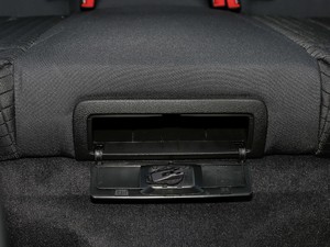 201830 Limousine 40 TFSI\ g