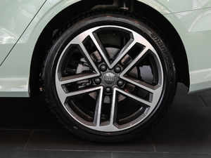 201830 Limousine 35 TFSI\(yn)(dng) ݆Ȧ