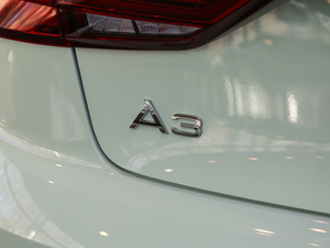 201830 Limousine 35 TFSI\ (ji)^