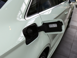 201830 Limousine 35 TFSI\(yn)(dng) w