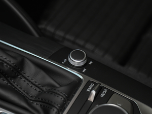 201830 Limousine 35 TFSI\ п؅^