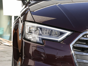 201830 Limousine 40 TFSIL(fng) (x)(ji)^