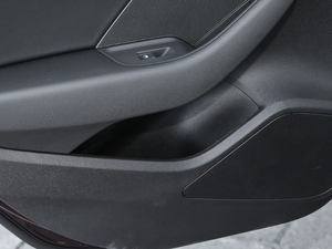 201830 Limousine 40 TFSIL(fng) g