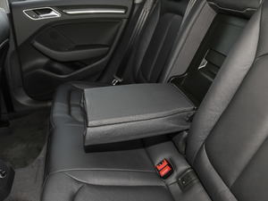 201830 Limousine 40 TFSIL 