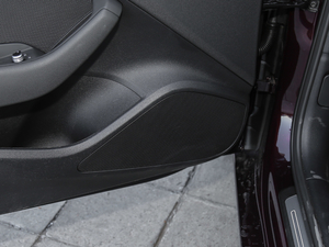 201830 Limousine 40 TFSIL(fng) g