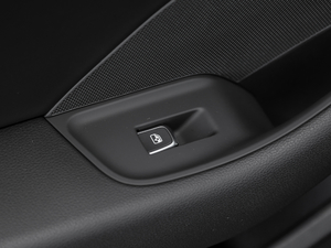 201830 Limousine 40 TFSIL g