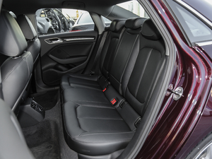 201830 Limousine 40 TFSIL 