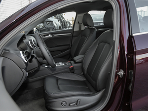 201830 Limousine 40 TFSIL {