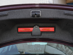 201830 Limousine 40 TFSIL g