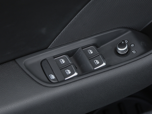 201830 Limousine 40 TFSIL(fng) {܇ƅ^(q)	