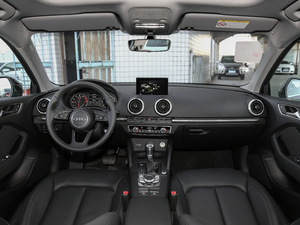 201830 Limousine 40 TFSIL(fng) (ni)ȫ