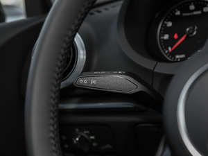 201830 Limousine 40 TFSIL(fng) п؅^(q)