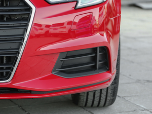 201830 Limousine 35 TFSIMȡ	 ǰF