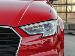 201830 Limousine 35 TFSIMȡ	 