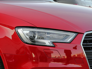 201830 Limousine 35 TFSIMȡ	 ^