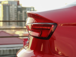 201830 Limousine 35 TFSIMȡ	 (ji)^