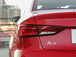 201830 Limousine 35 TFSIMȡ	 (ji)^