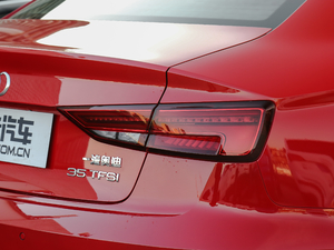 201830 Limousine 35 TFSIMȡ	 (ji)^