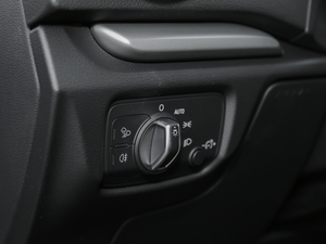 201830 Limousine 35 TFSIMȡ	 g