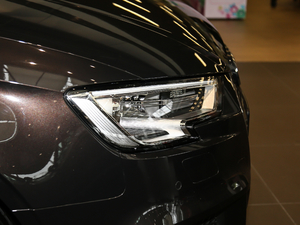 201830 Limousine 35 TFSIr (x)(ji)^