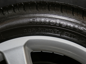 201830 Limousine 35 TFSIr(sh) ݆̥ߴ