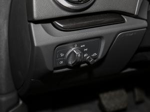 201830 Limousine 35 TFSIr g