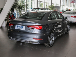 201830 Limousine 35 TFSI\ w^