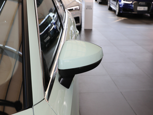 201830 Limousine 35 TFSIM(jn)ȡ	 ҕR