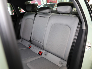 201830 Limousine 35 TFSIMȡ	 