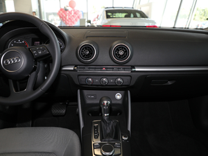 201830 Limousine 35 TFSIMȡ	 п_