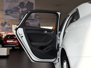 201830 Limousine 35 TFSIr ܇T