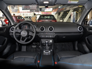 201830 Limousine 35 TFSIr(sh) (ni)ȫ