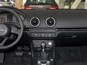 201830 Limousine 35 TFSIr(sh) п_