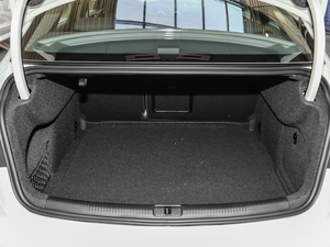 201830 Limousine 35 TFSIr g