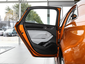 201830 Limousine 35 TFSIr(sh) ܇T