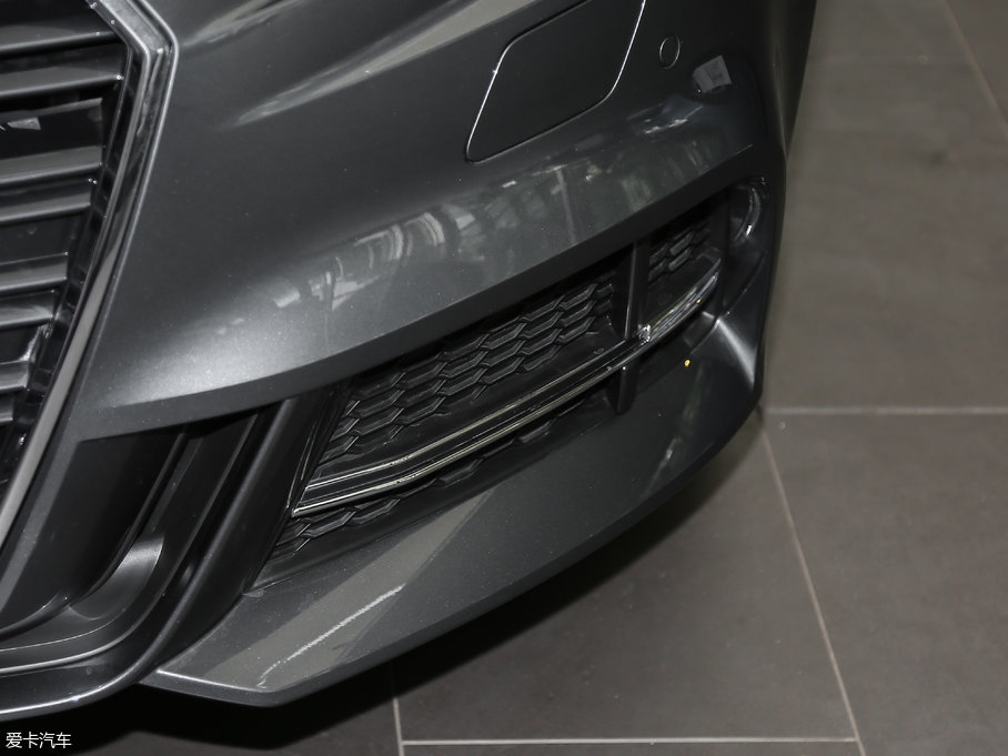 2018WA3 30 Sportback 35 TFSI\