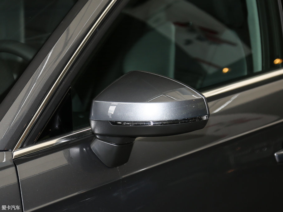 2018WA3 30 Sportback 35 TFSI\