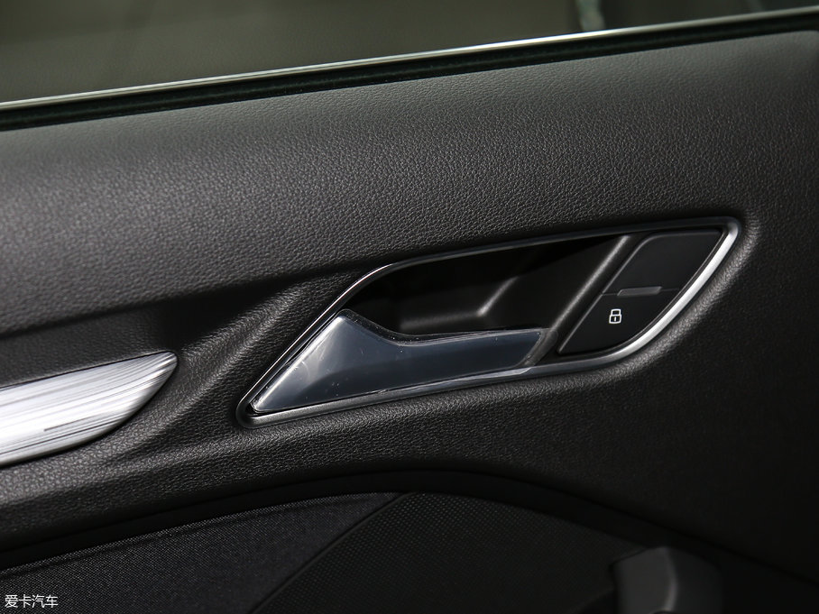 2018WA3 30 Sportback 35 TFSI\