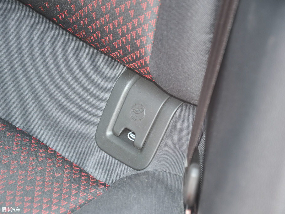 2018?yun)WA3 30 Sportback 35 TFSIM(jn)ȡ