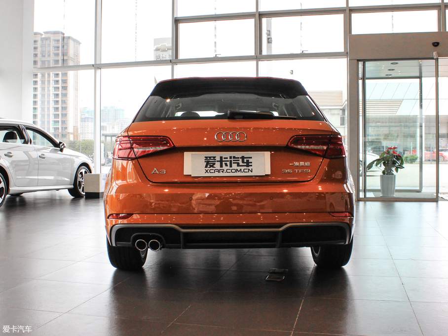 2018WA3 30 Sportback 35 TFSIr